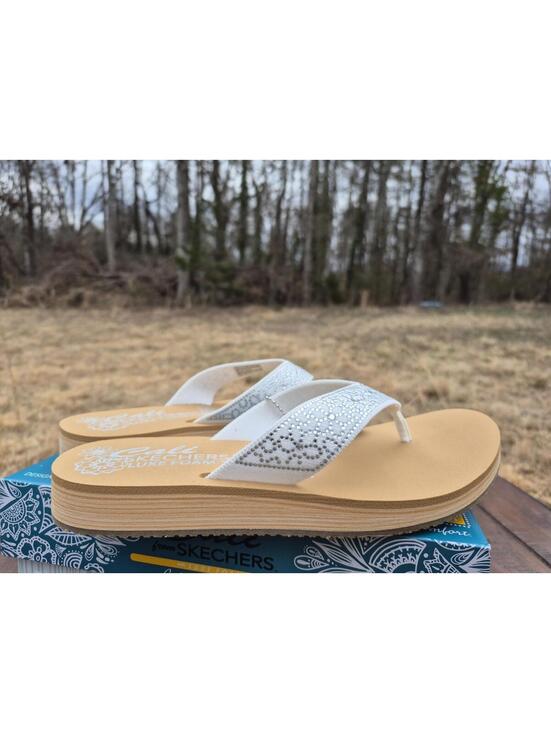 Skechers Shoes - Skechers Size 9 Cali Luxe Foam Summer Dazzling Charm Sandals Flip Flops White